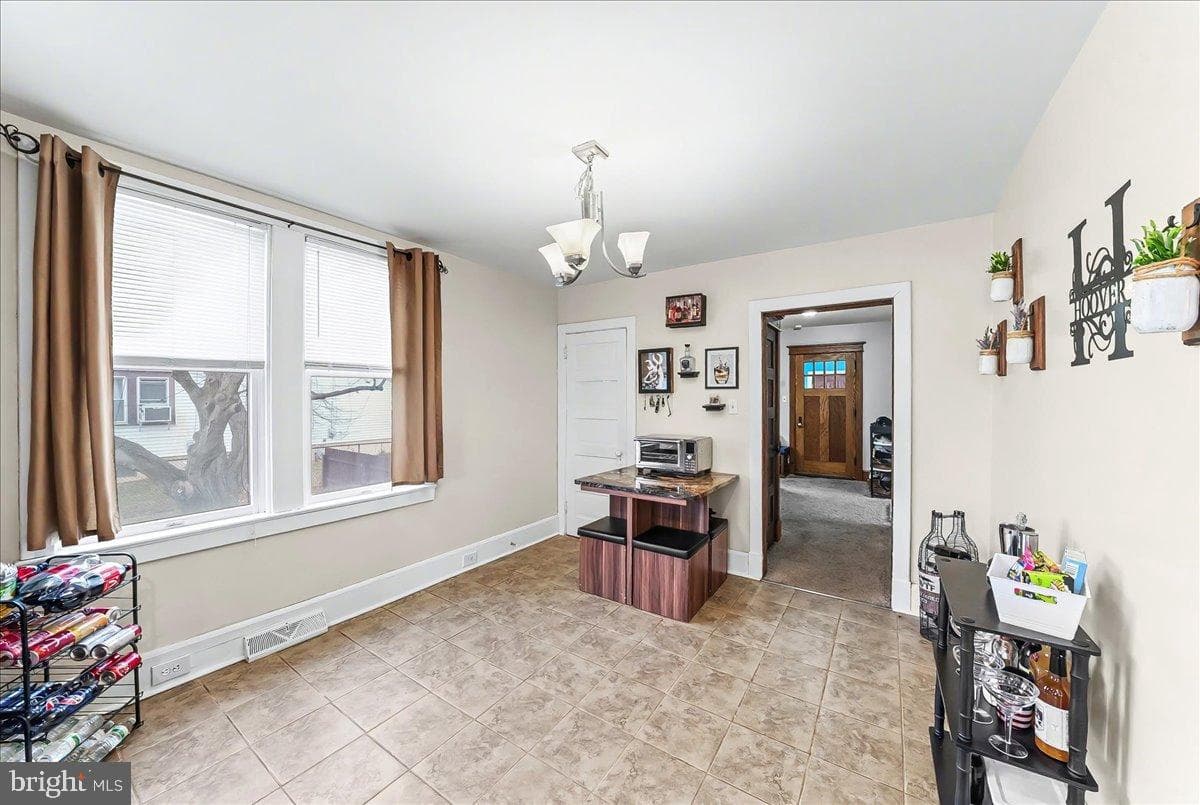 140 Isabel Avenue photo 12