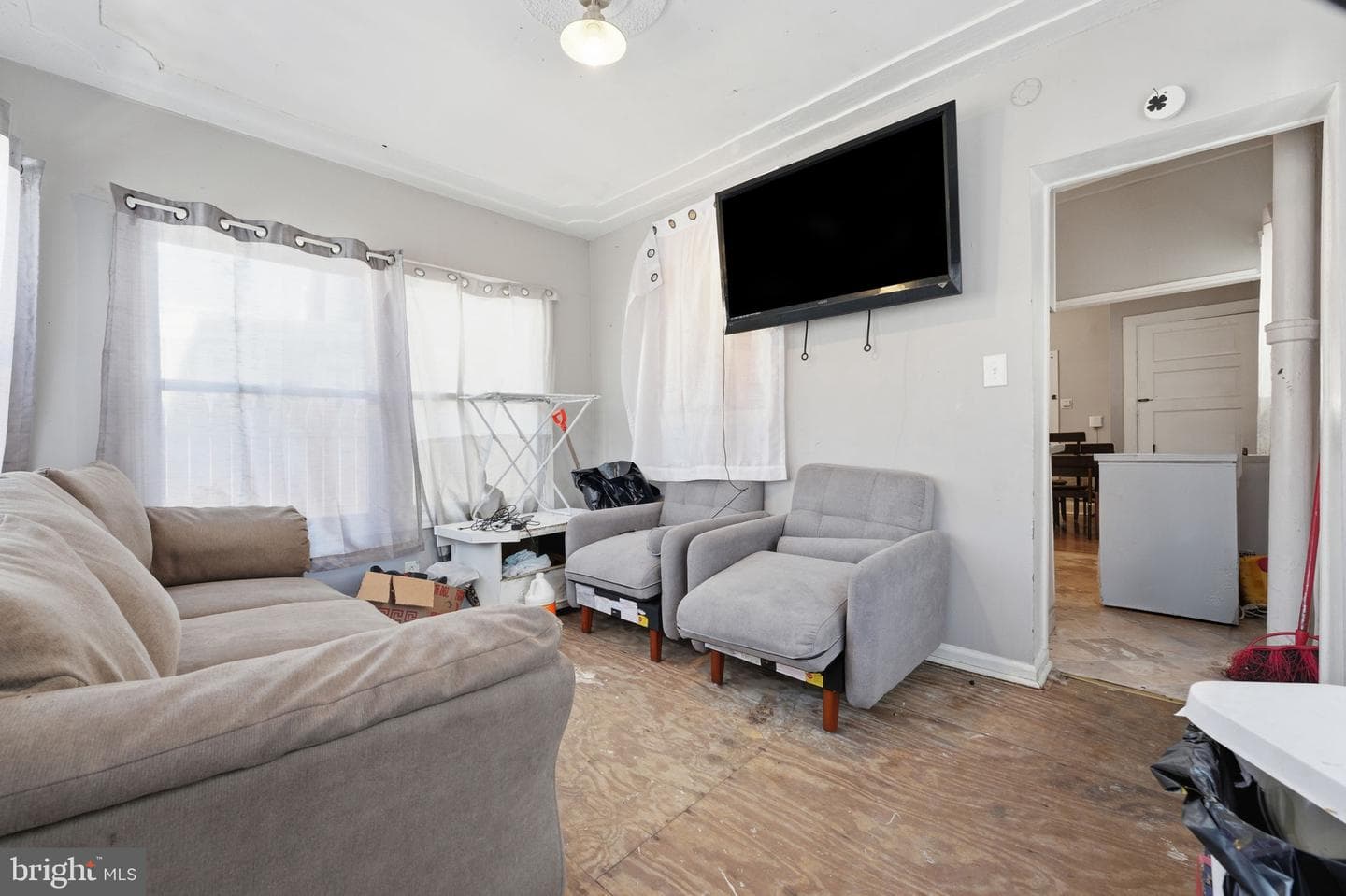 46 S Maple Avenue photo 11