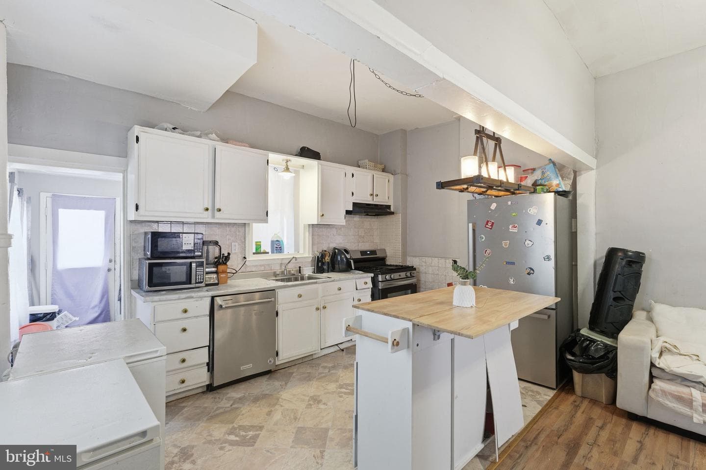 46 S Maple Avenue photo 8