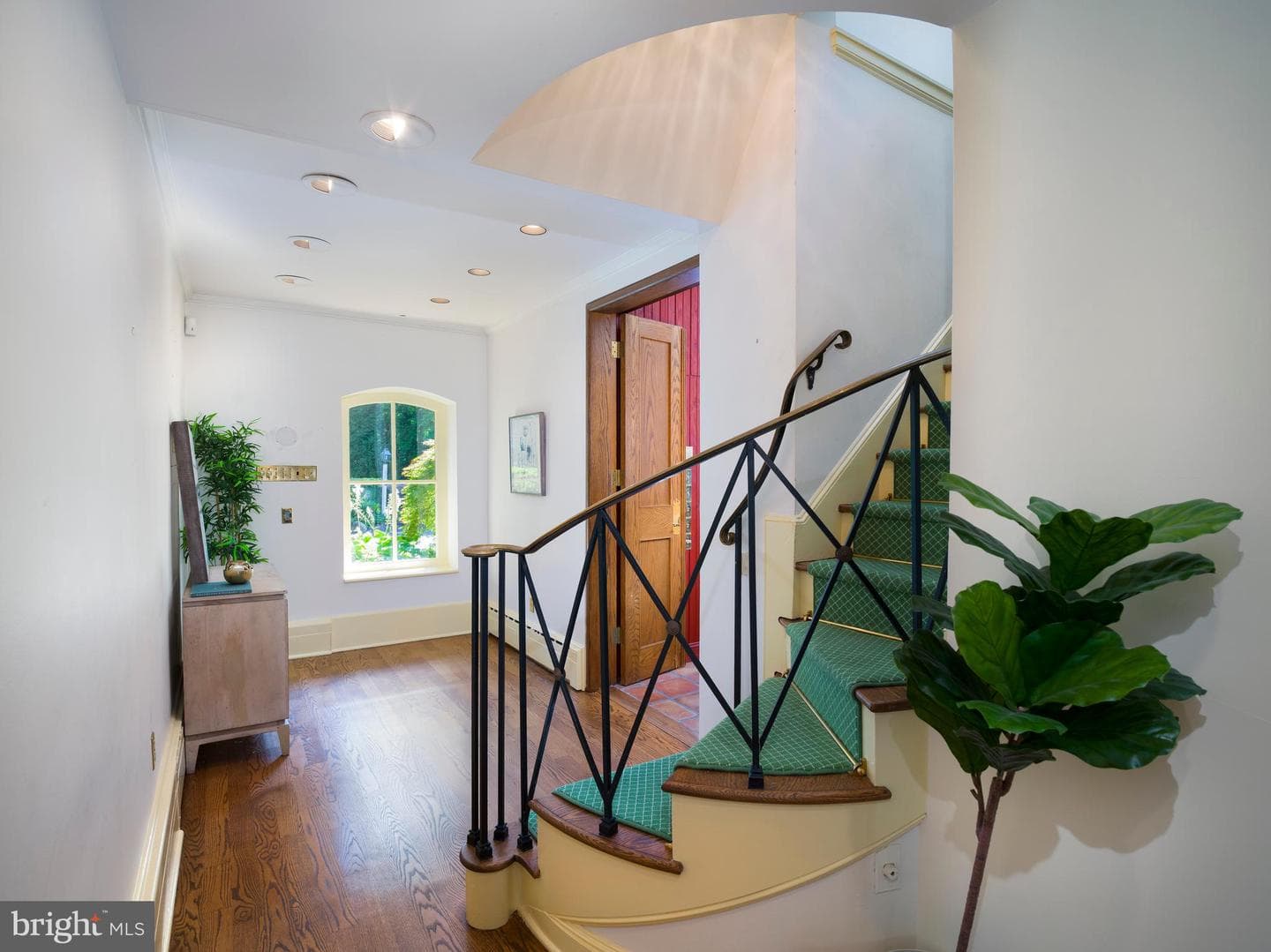 220 Radnor Chester Road photo 13