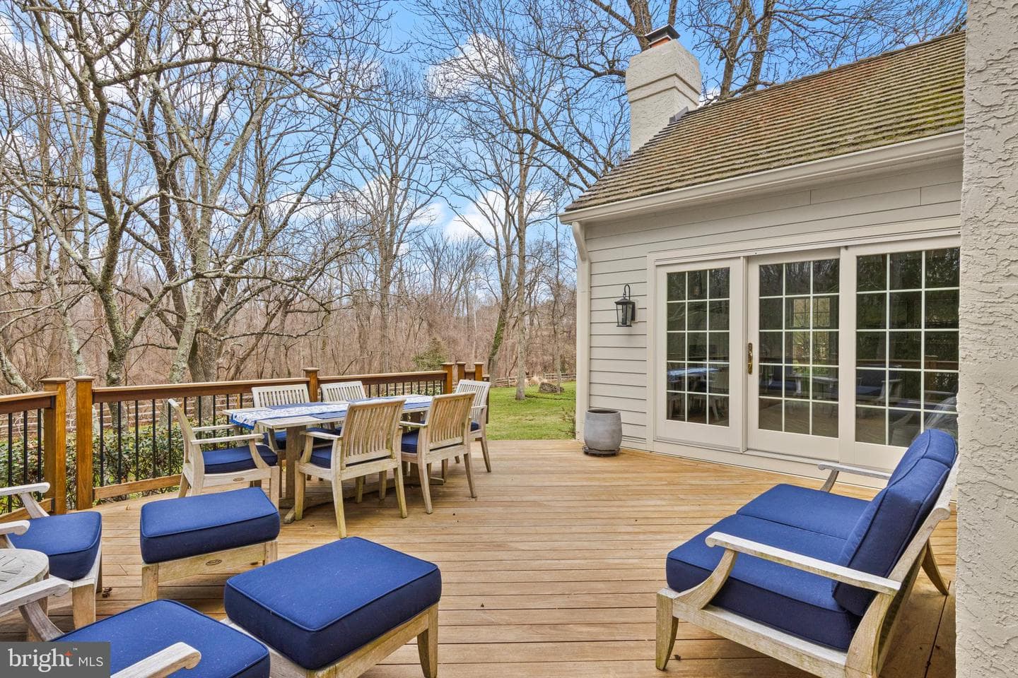 205 Ravenscliff Road photo 56