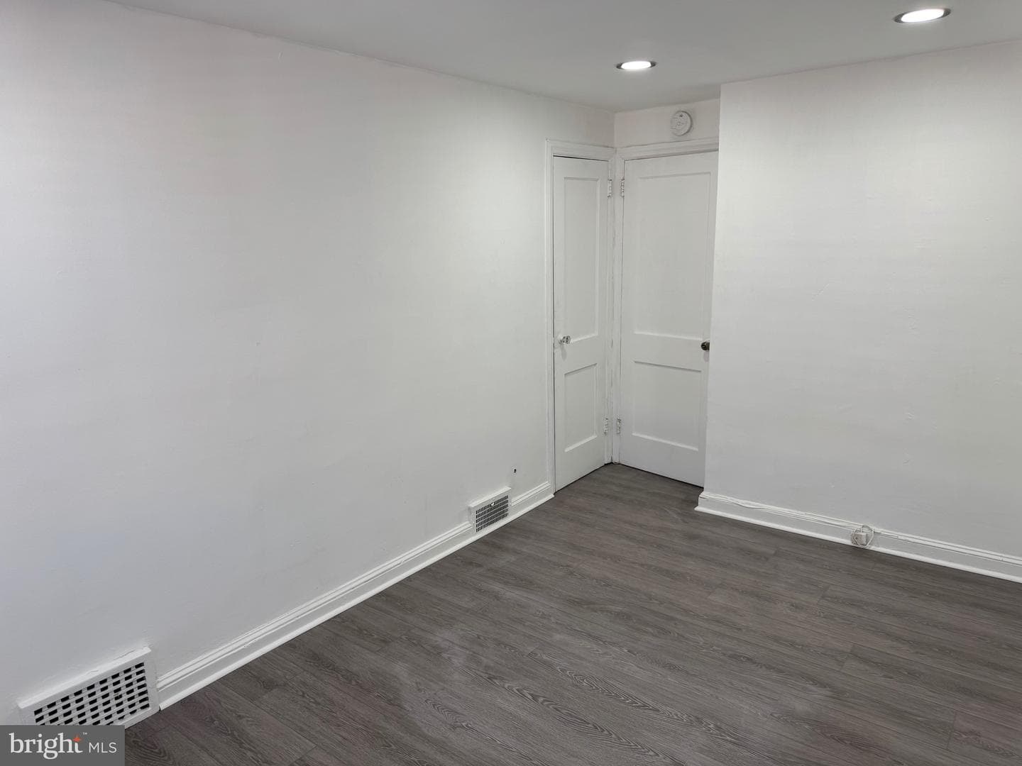 1203 Edgehill Road photo 10