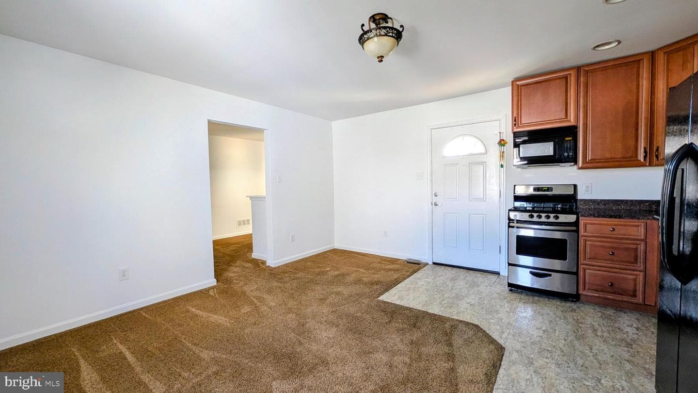 1 W Belair Road photo 22