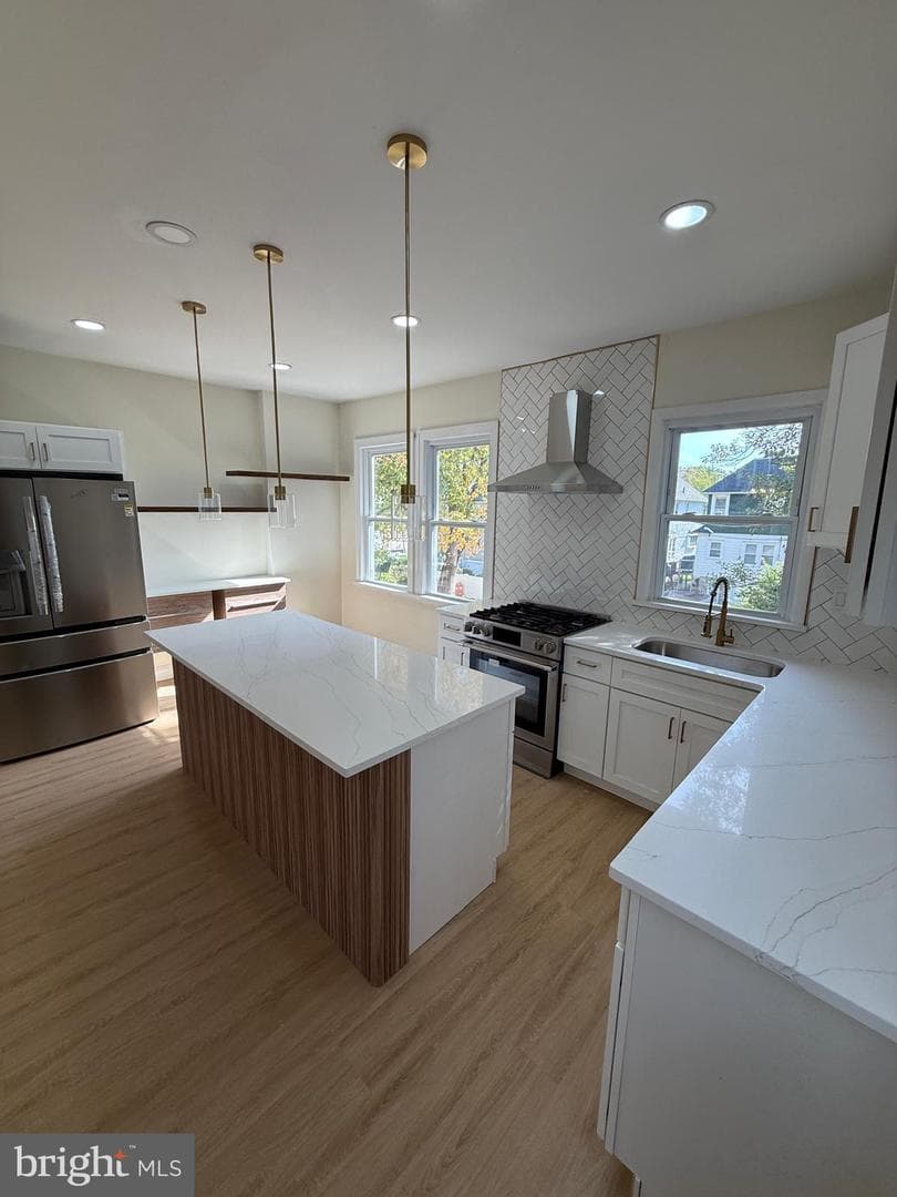 1016 Whitby Avenue photo 28