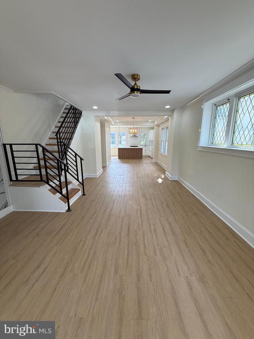 1016 Whitby Avenue photo 37