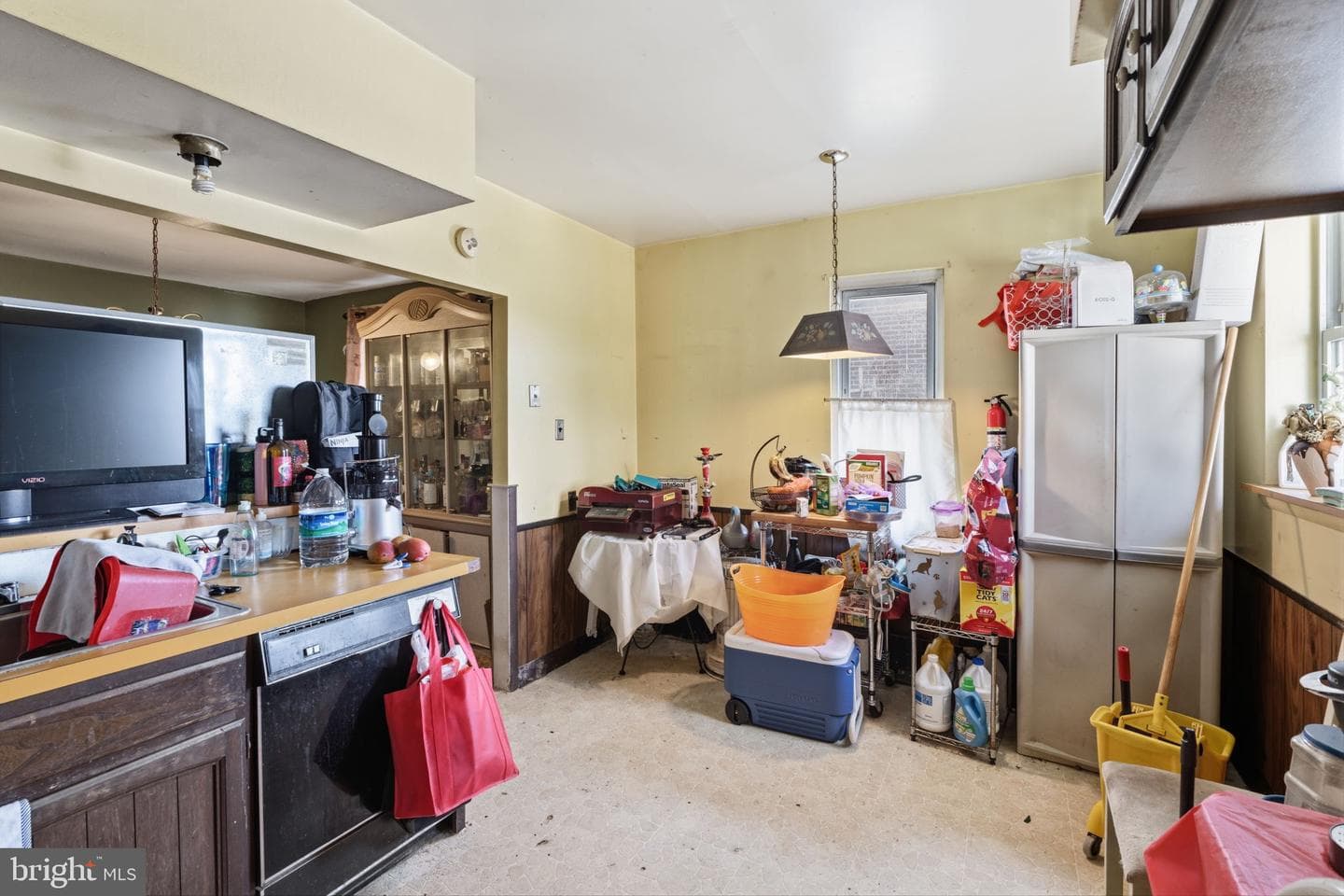 734 Bullock Avenue photo 9