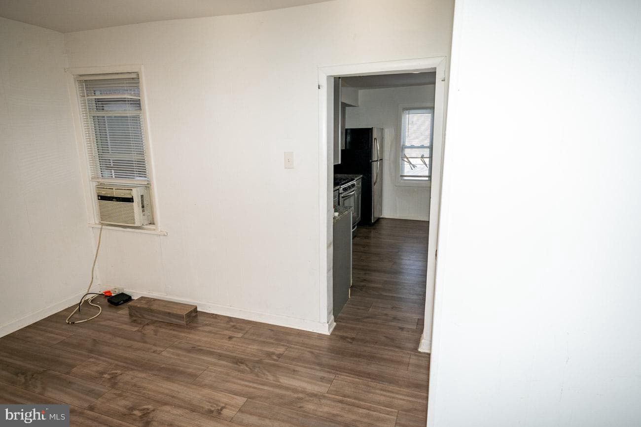 1011 Andrews Avenue photo 11