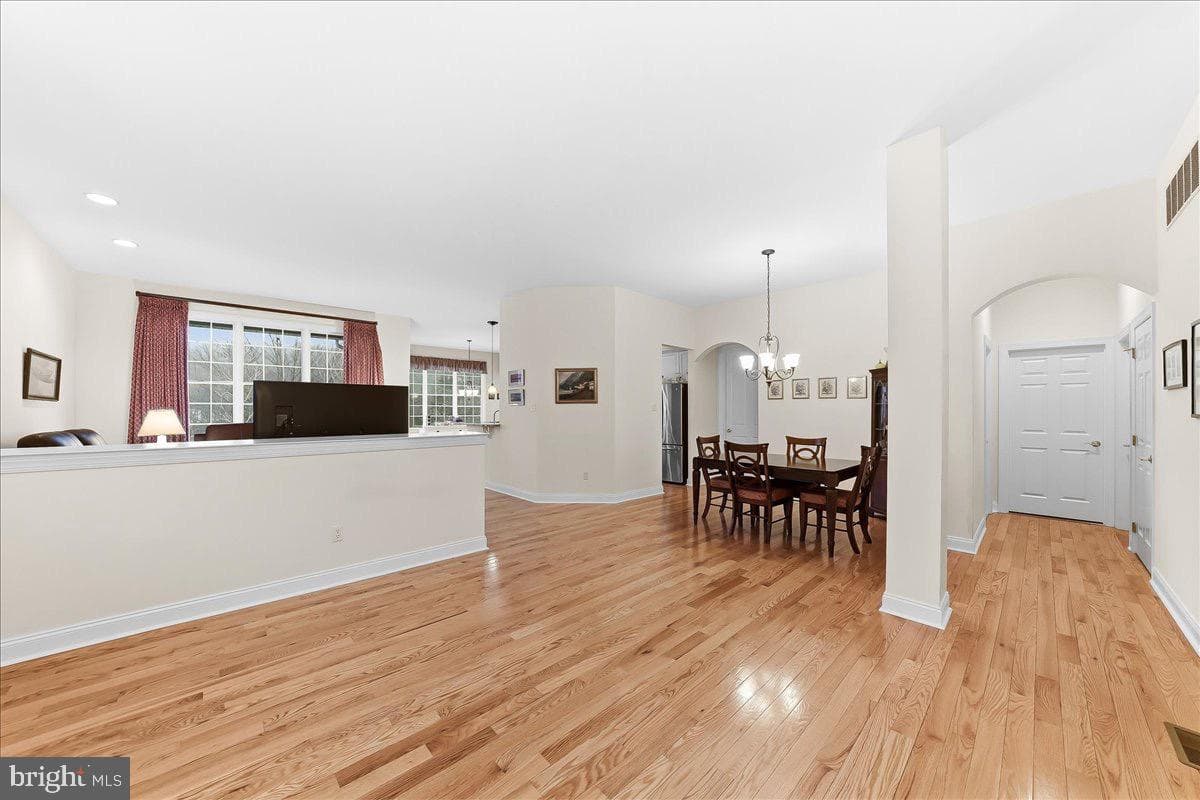 42 Cassin Hill Dr photo 6