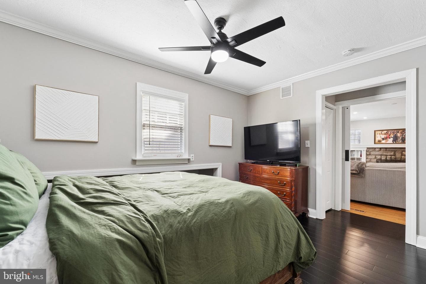 1117 Belfield Avenue photo 10