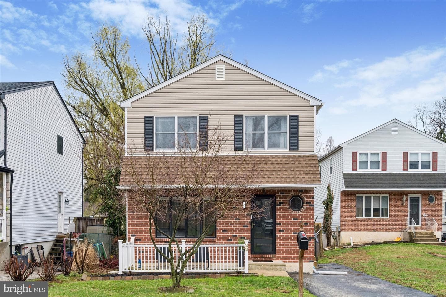 22 E Belair Road photo 1