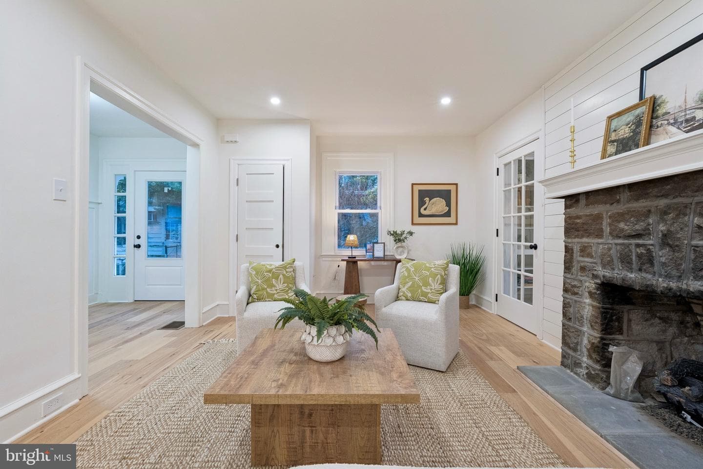 249 Brookline Boulevard photo 12