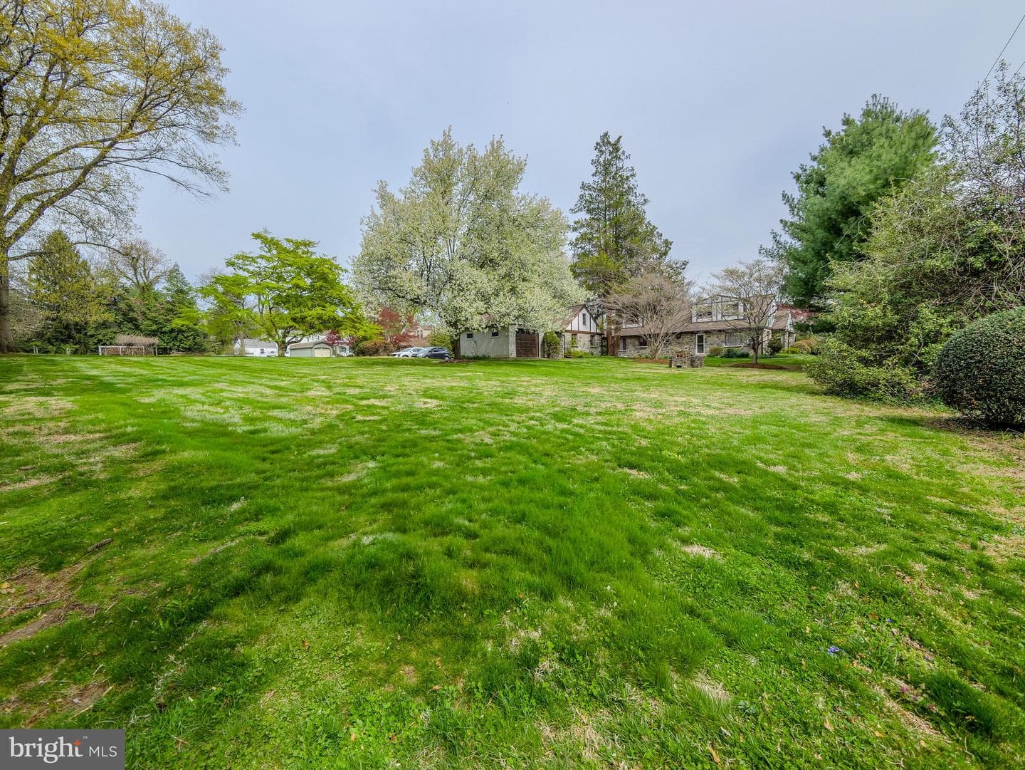 153 W Rose Valley Road photo 17