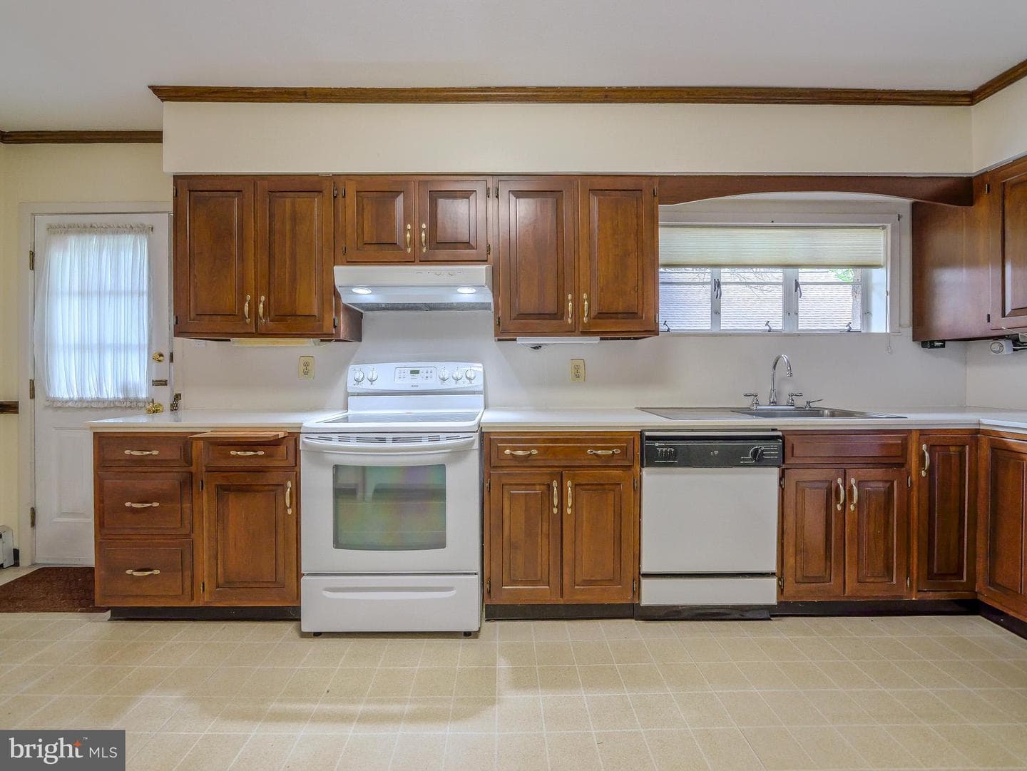 153 W Rose Valley Road photo 30