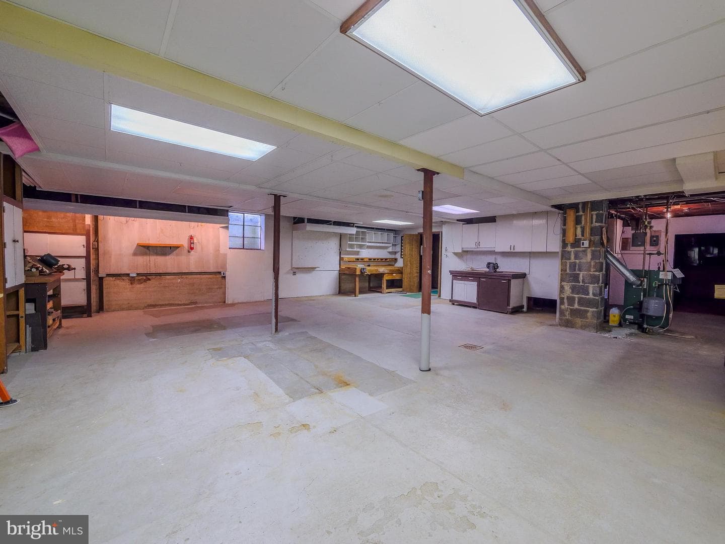 153 W Rose Valley Road photo 69