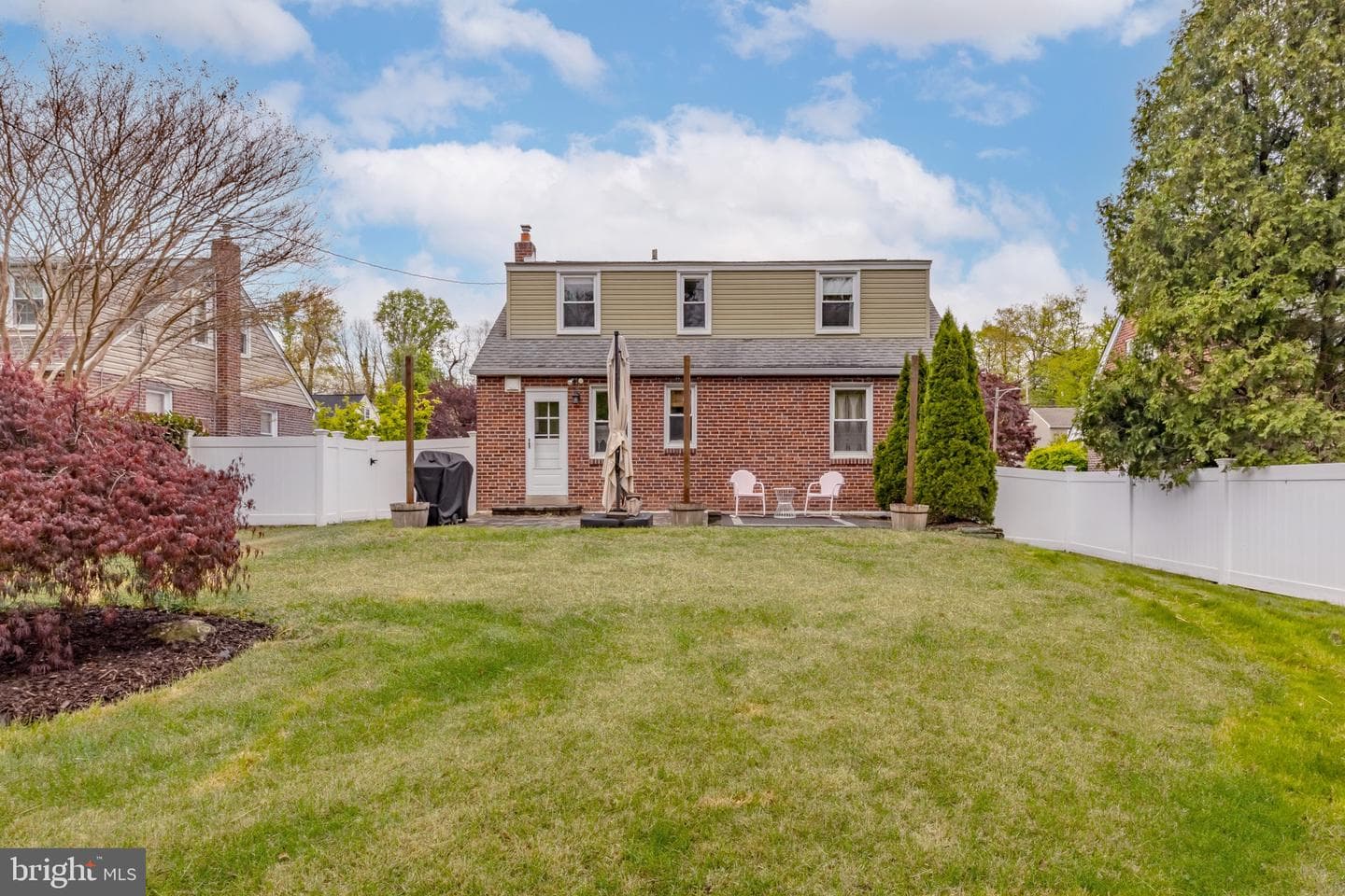 649 Washington Avenue photo 36