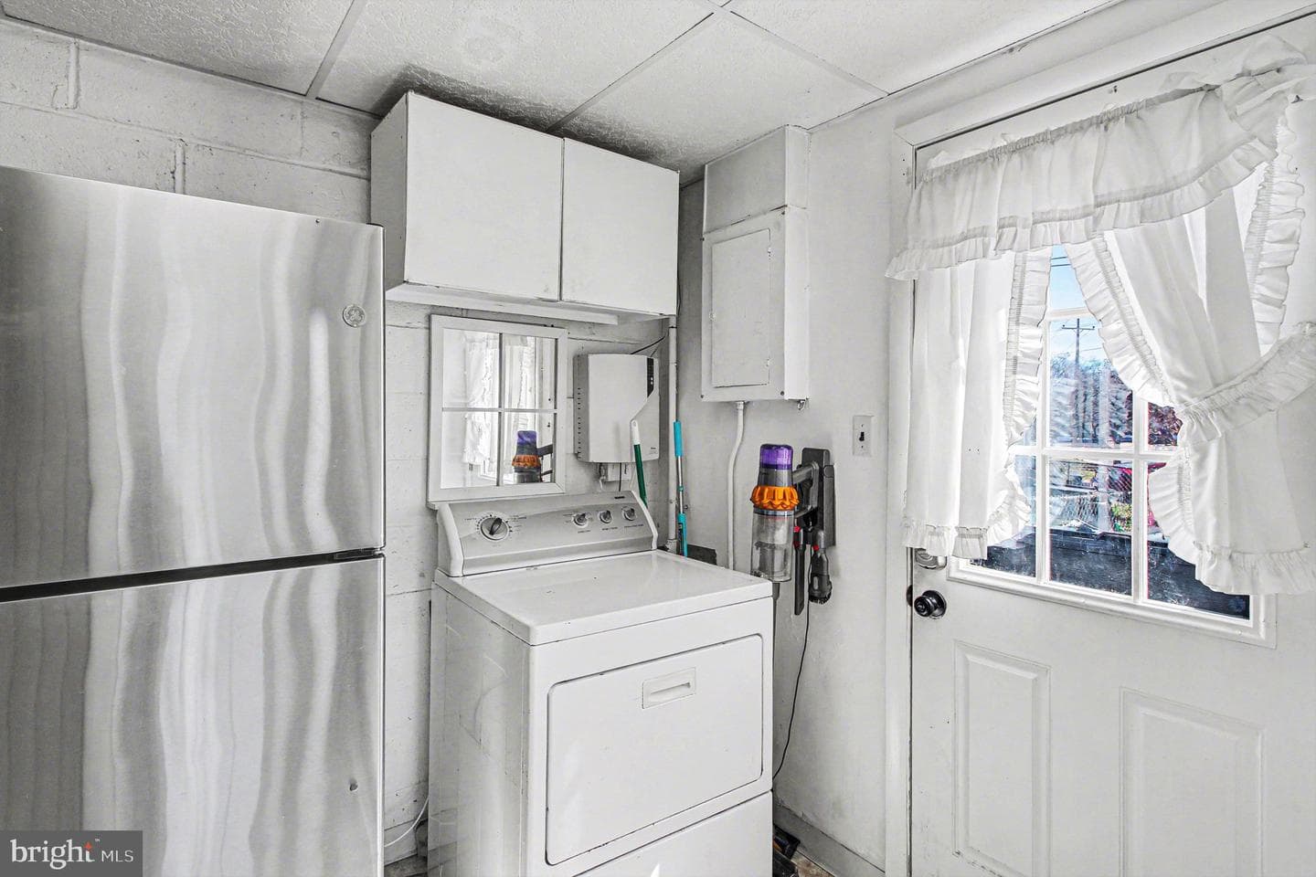 822 Hancock Street photo 15