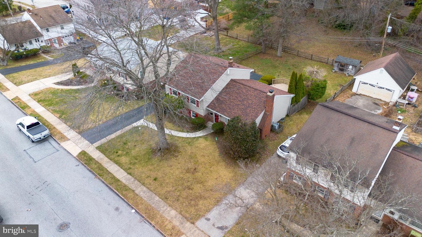 720 Evans Road photo 38
