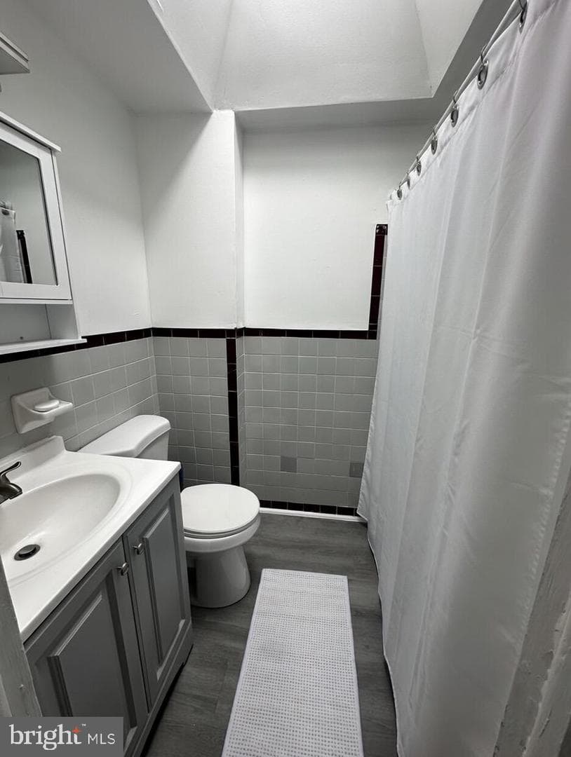 606 Norris Street photo 6