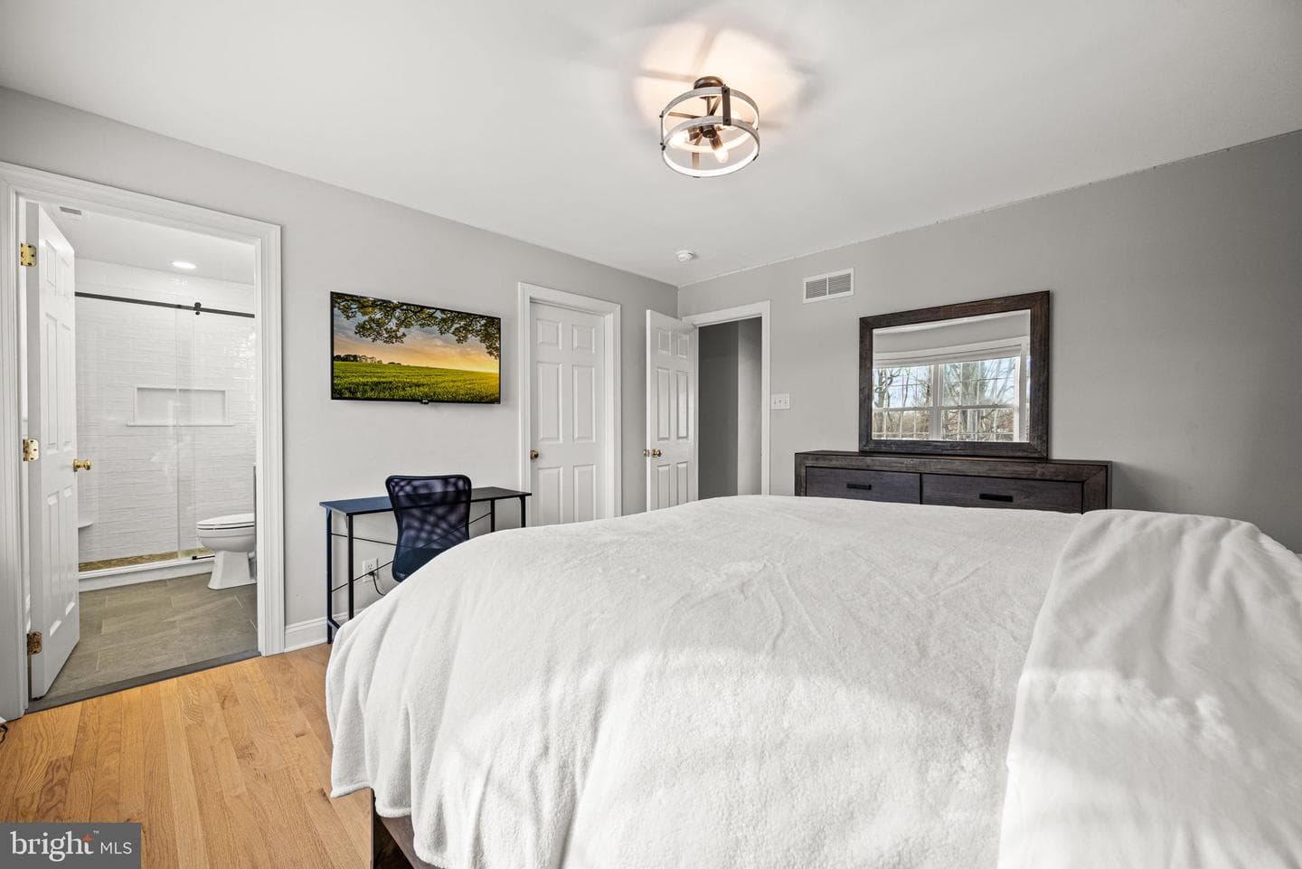 3245 Sarum Farm Lane photo 41
