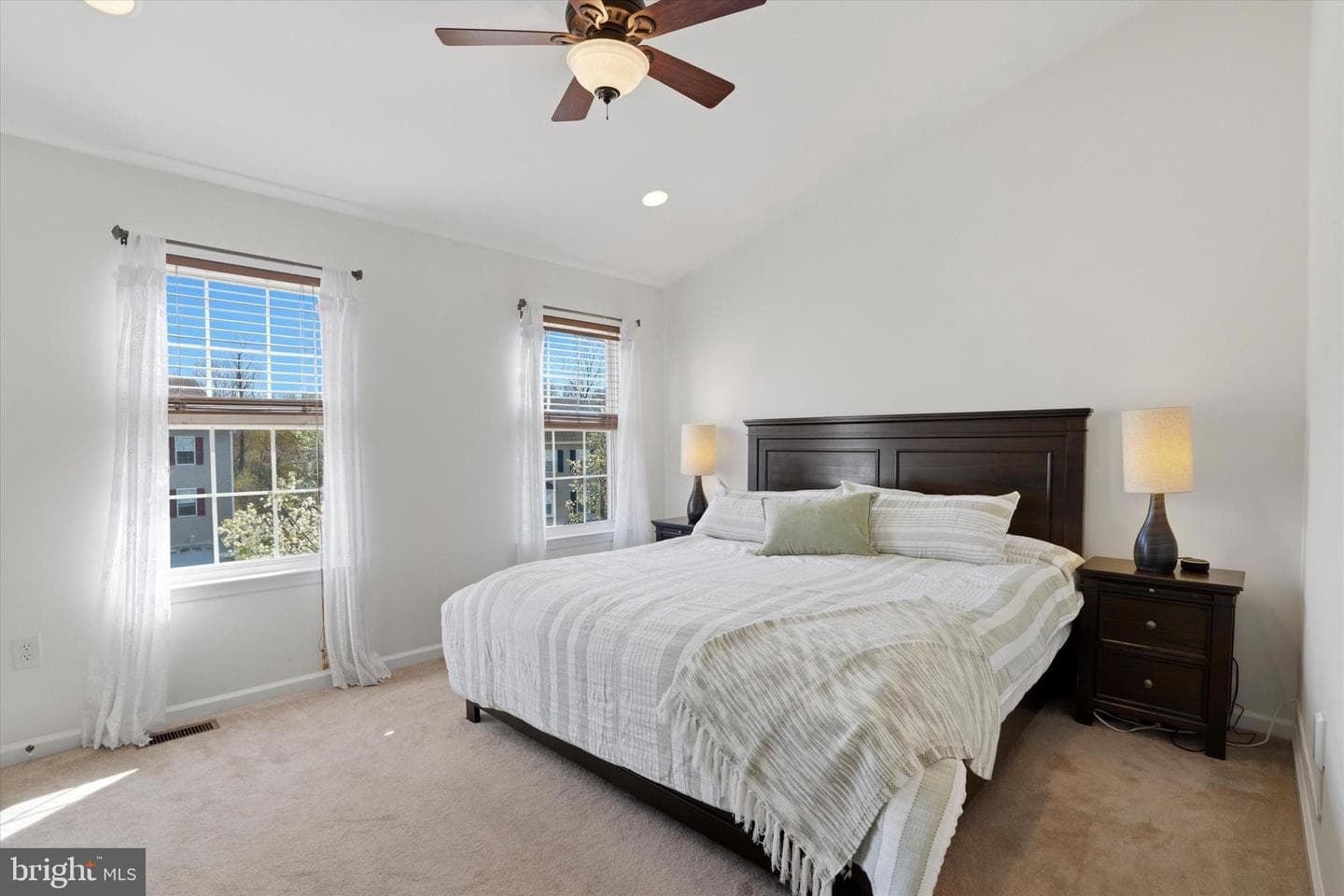 39 Hoag Lane photo 16