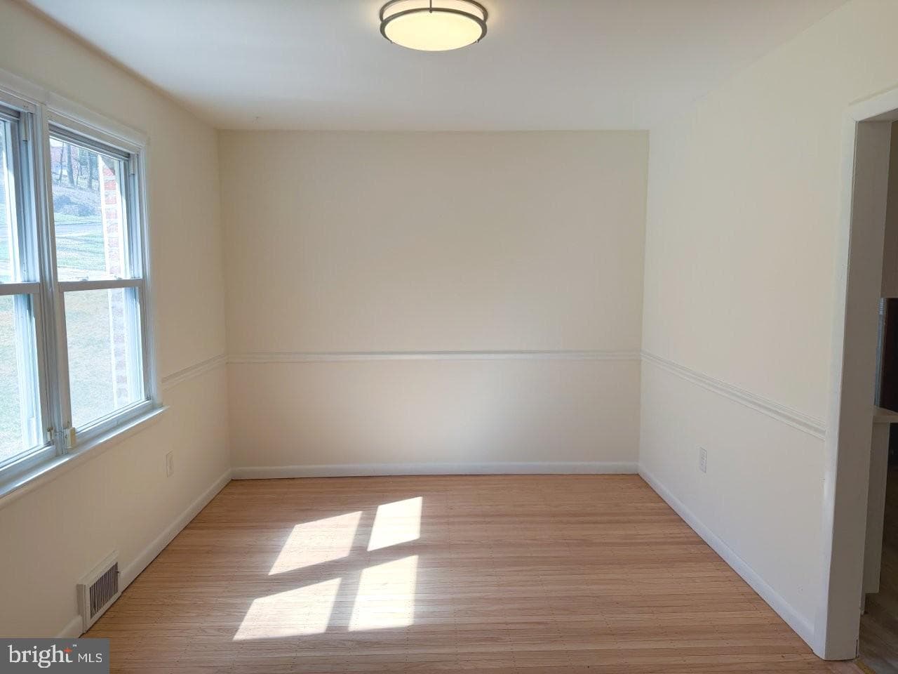 637 N Bishop Avenue photo 21
