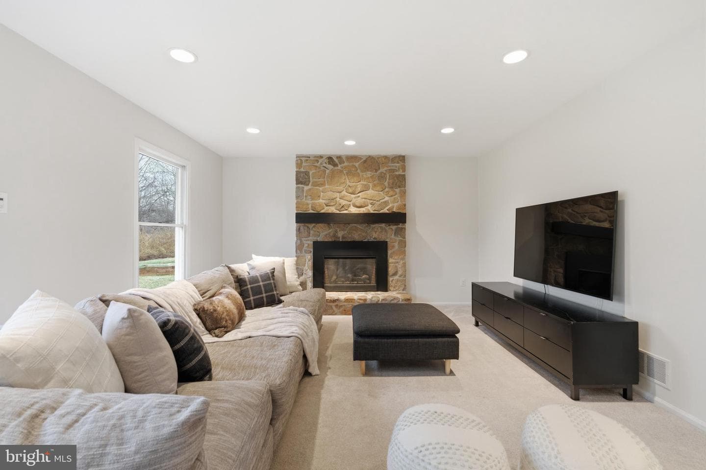 305 Countryview Drive photo 20