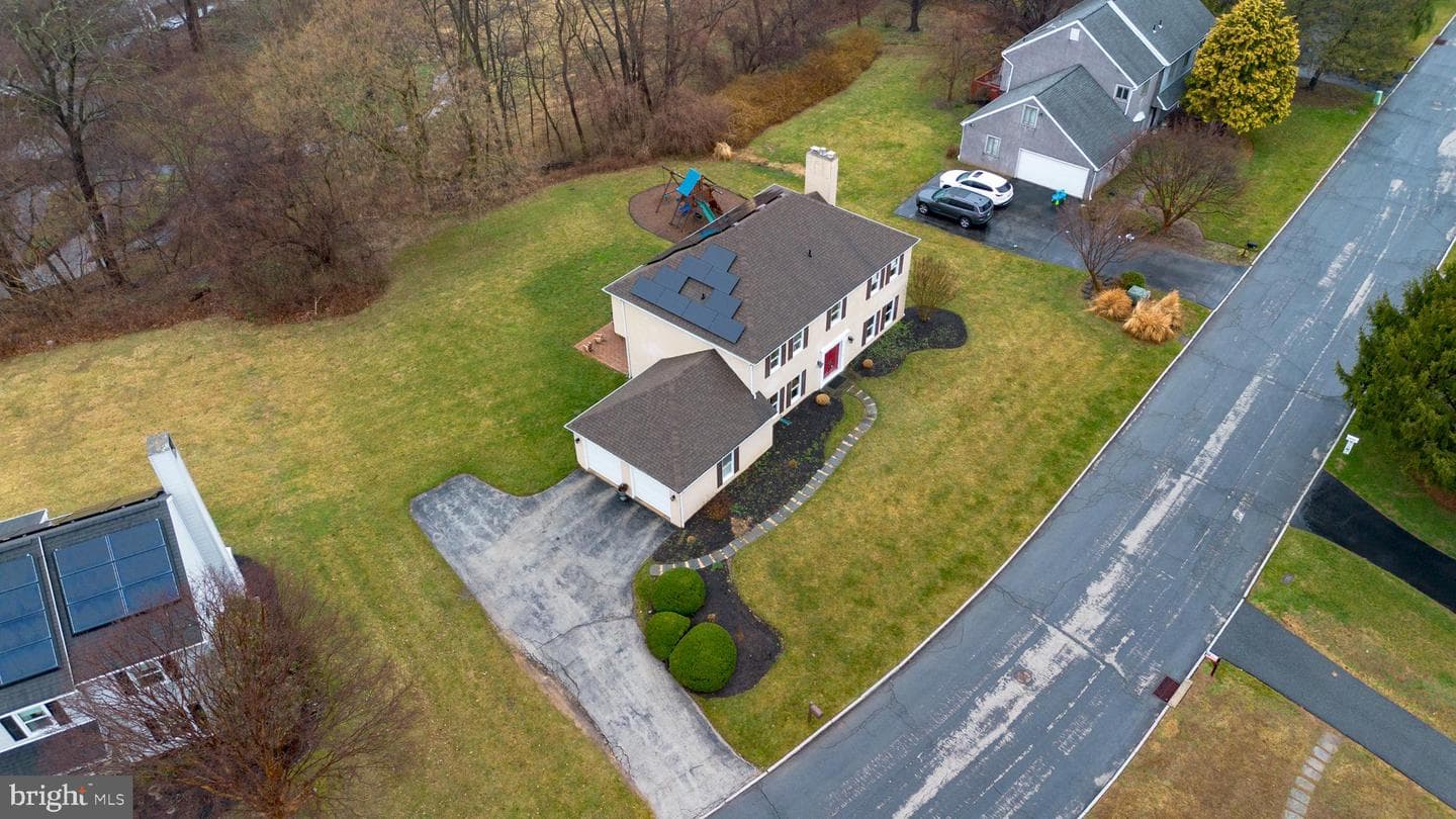 305 Countryview Drive photo 5