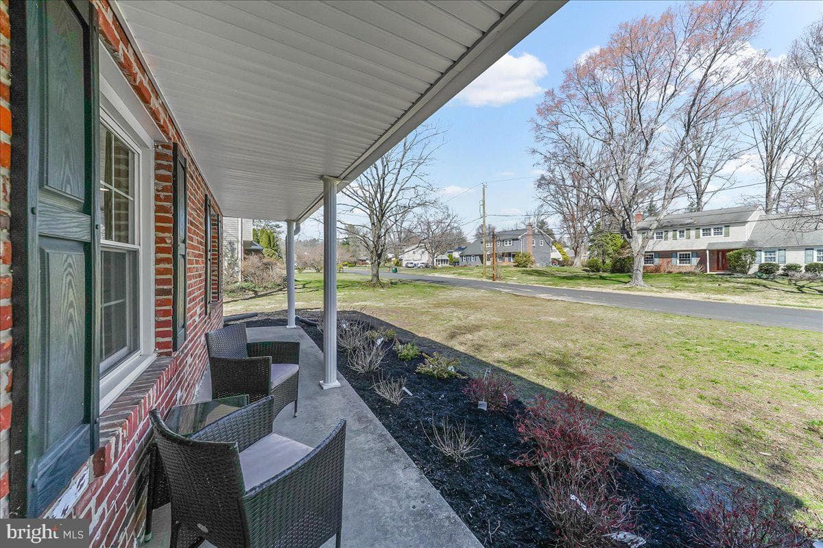 205 Garnet Lane photo 33