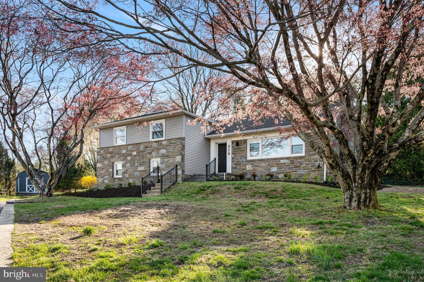319 Crestview Circle photo 35