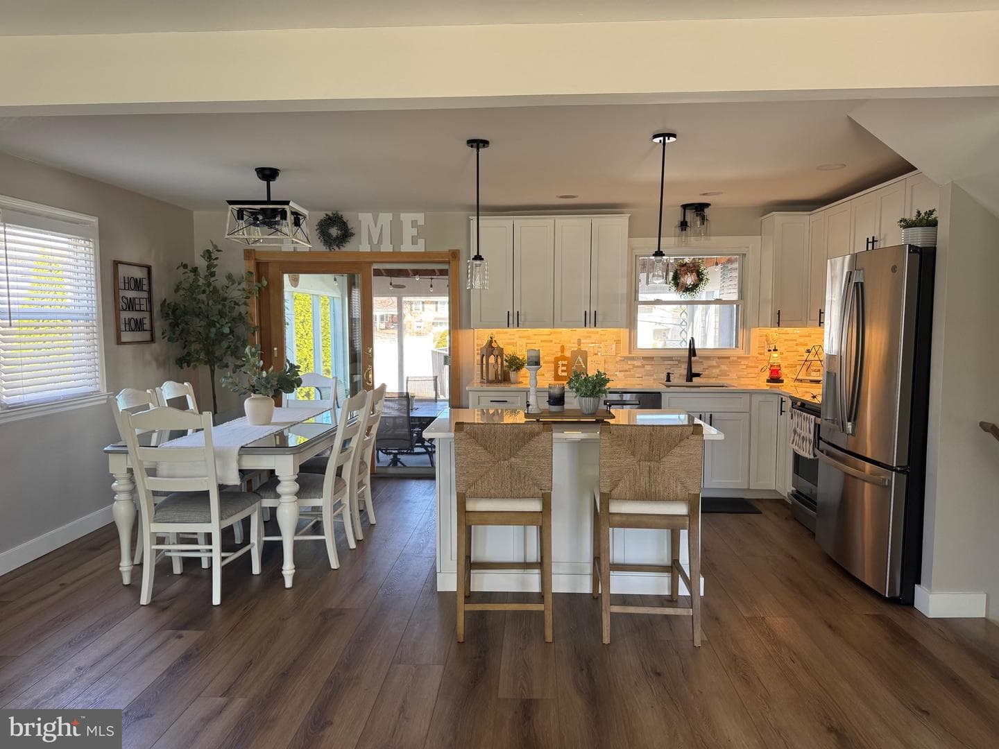 215 Canford Drive photo 16