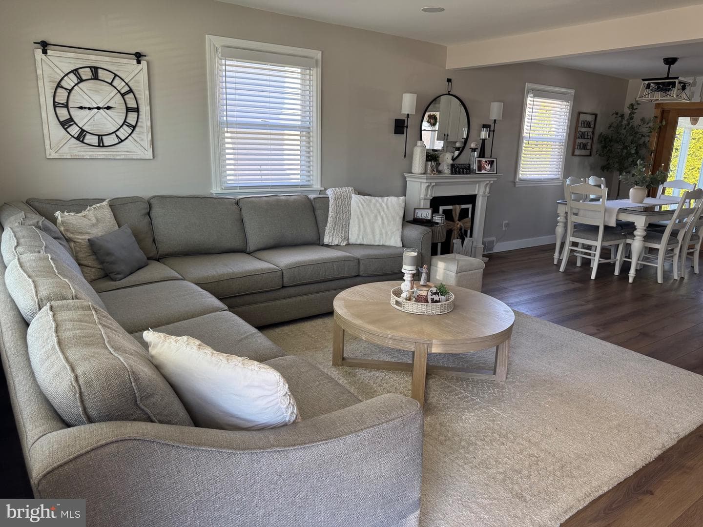 215 Canford Drive photo 22