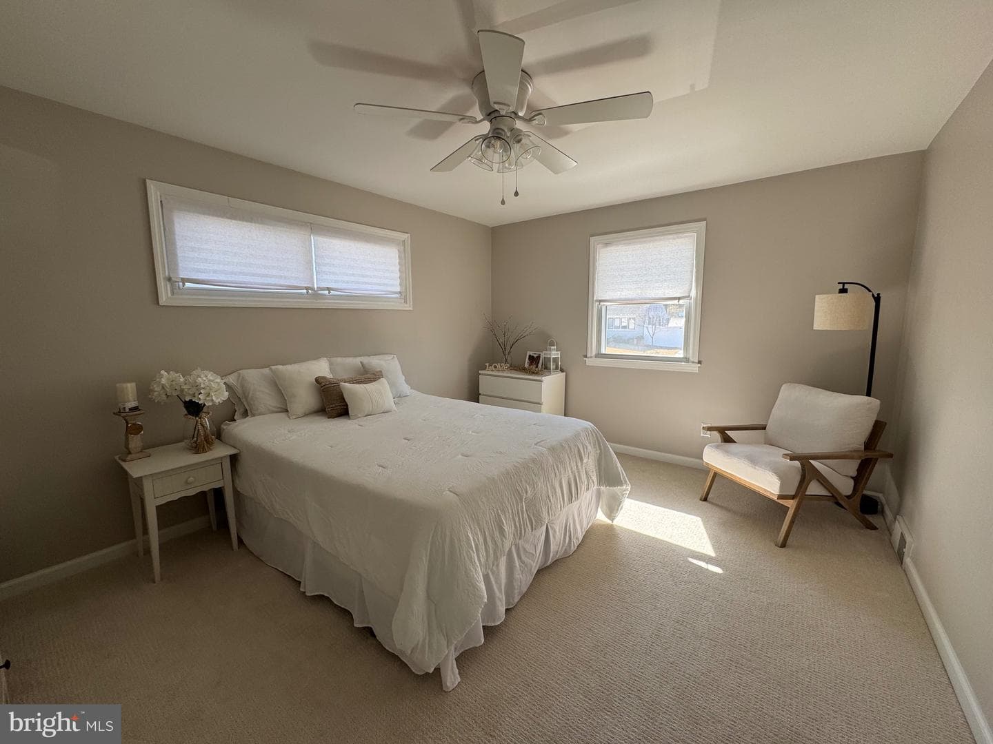 215 Canford Drive photo 34