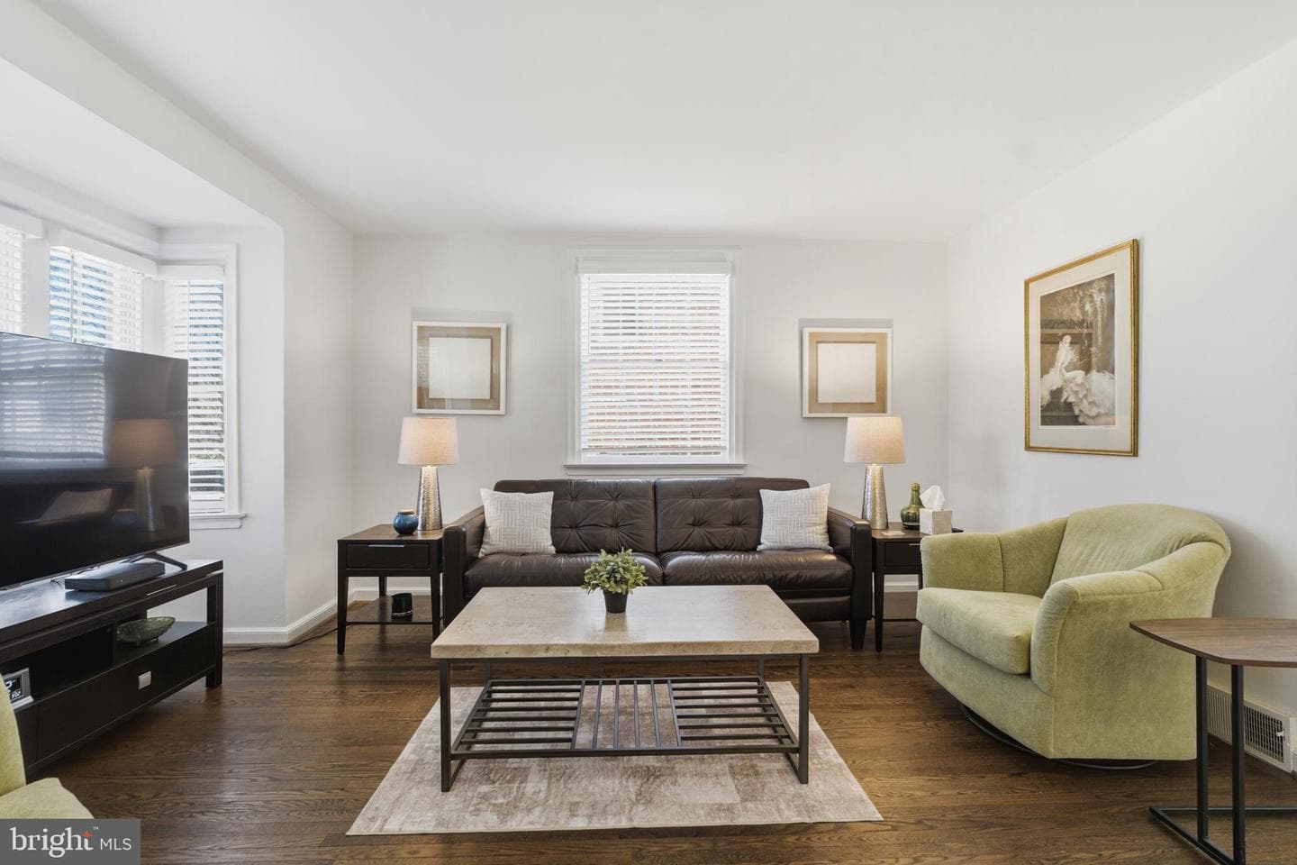 417 Hastings Avenue photo 8