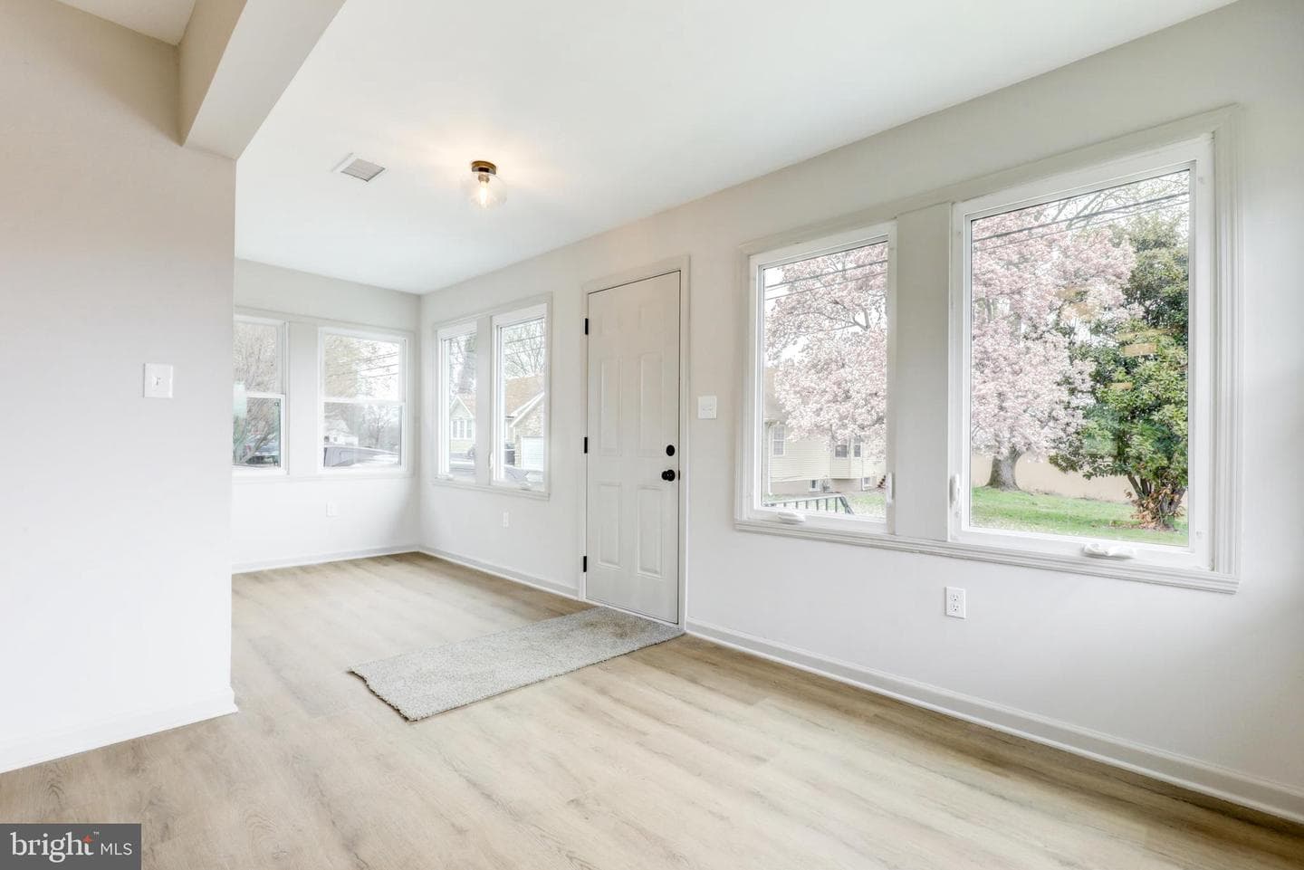 632 Greenhill Road photo 2