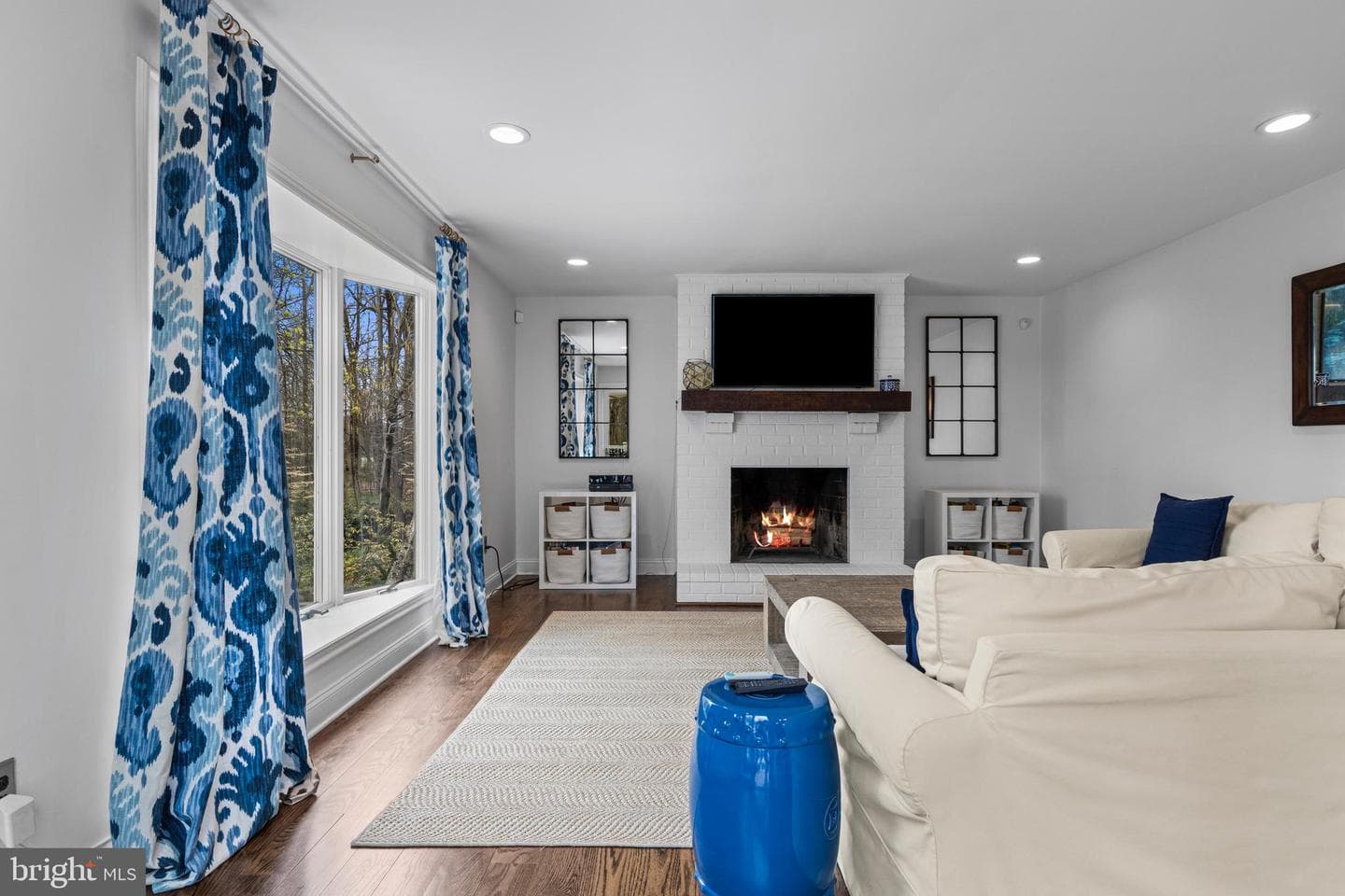 8 Harrow Circle photo 17