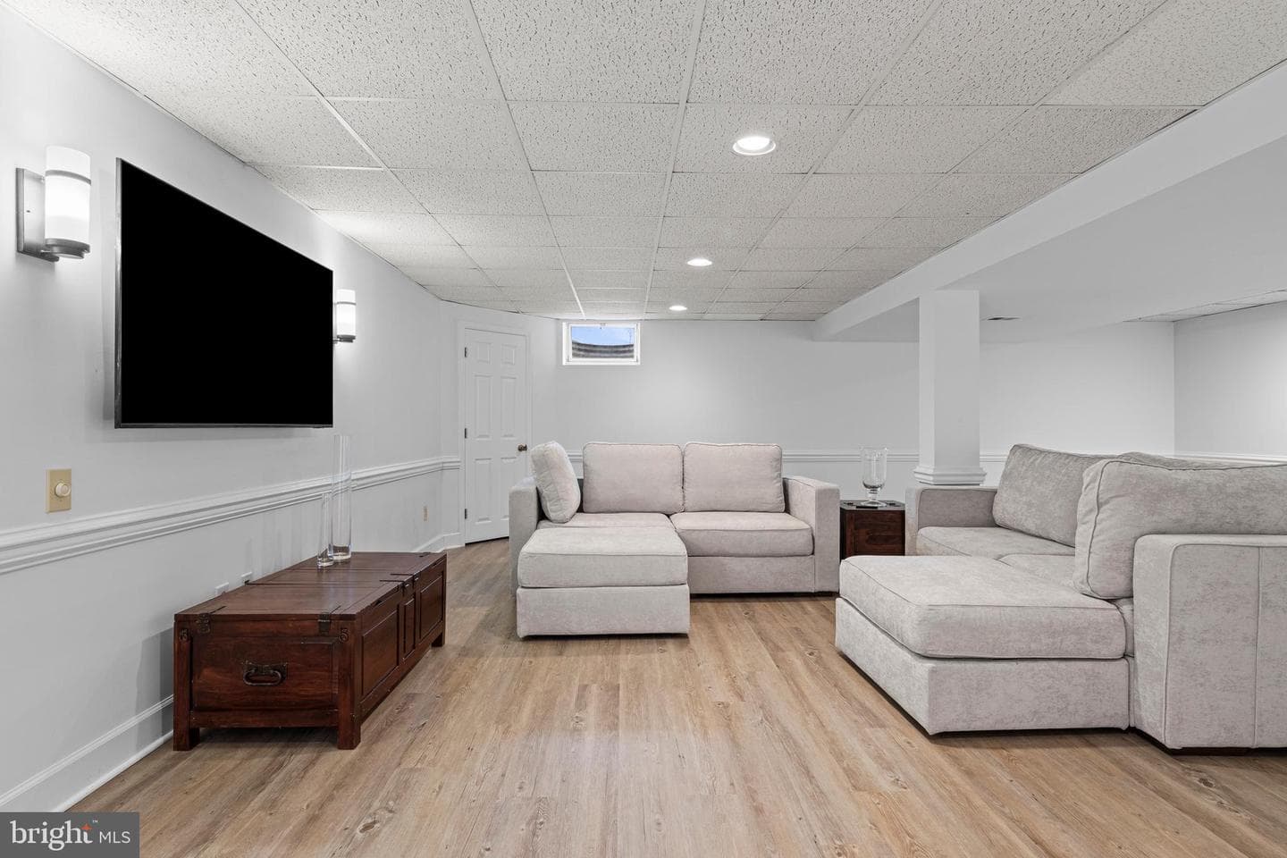 8 Harrow Circle photo 38