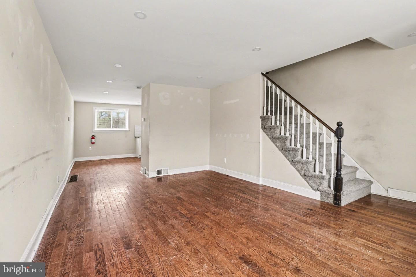 798 Bennington Road photo 5