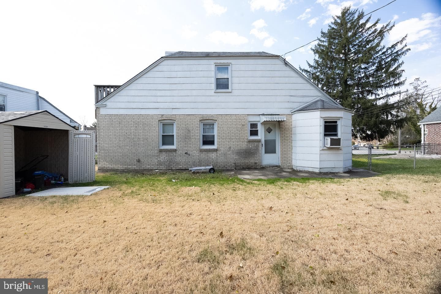 811 Springfield Road photo 23