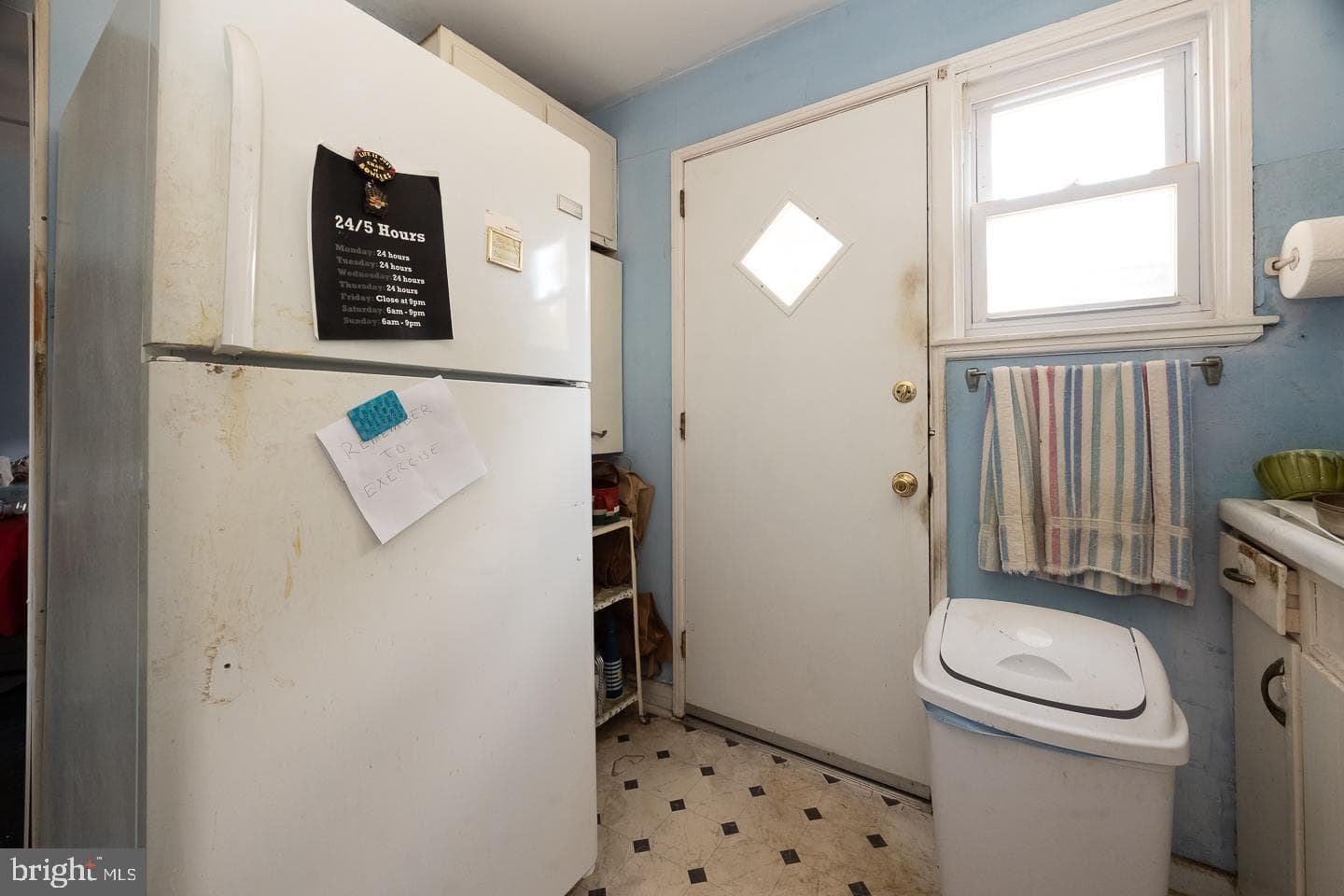 811 Springfield Road photo 7