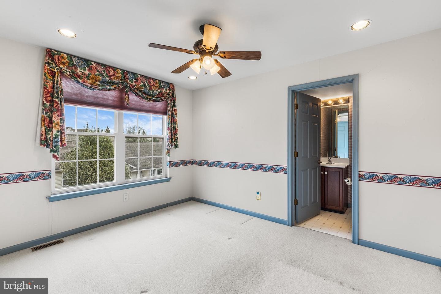 203 N Silver Fox Drive photo 22