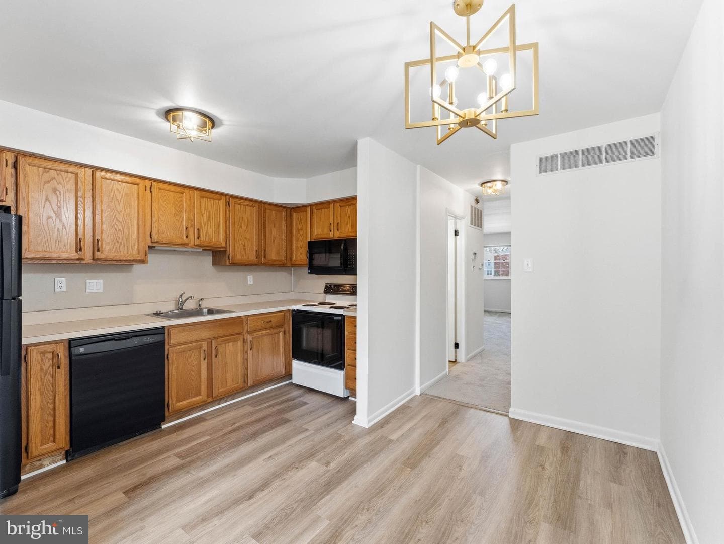 1334 Rolling Glen Drive #22 photo 6