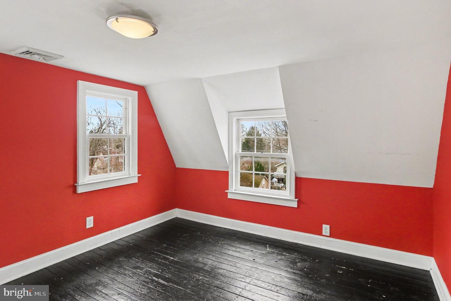 633 Walnut Lane photo 21