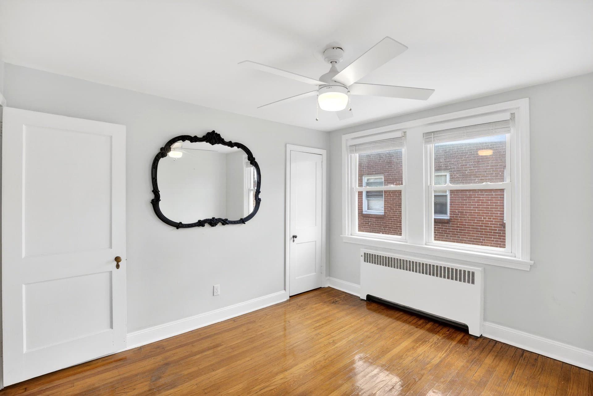 712 Clarendon Road photo 19