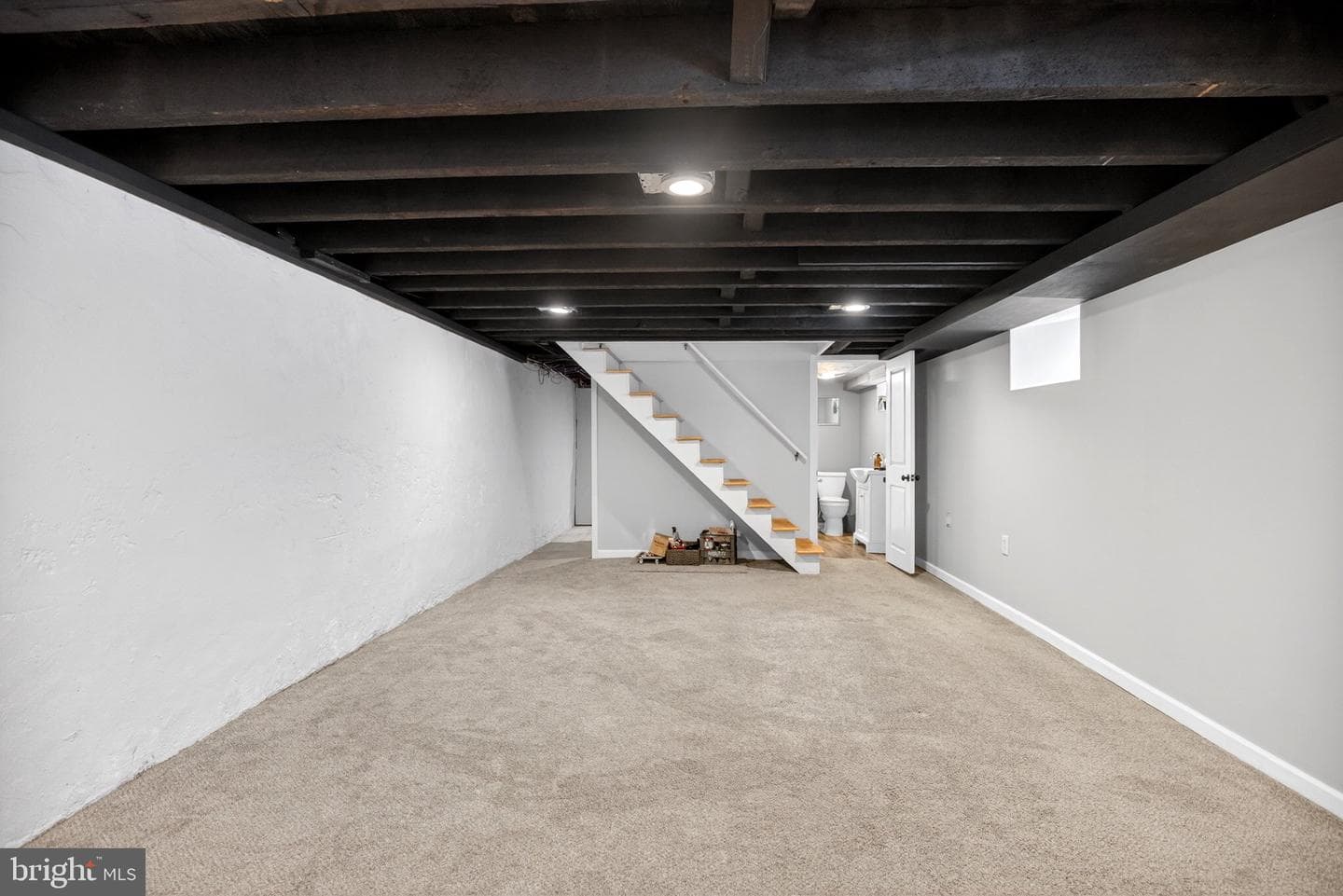 712 Clarendon Road photo 23