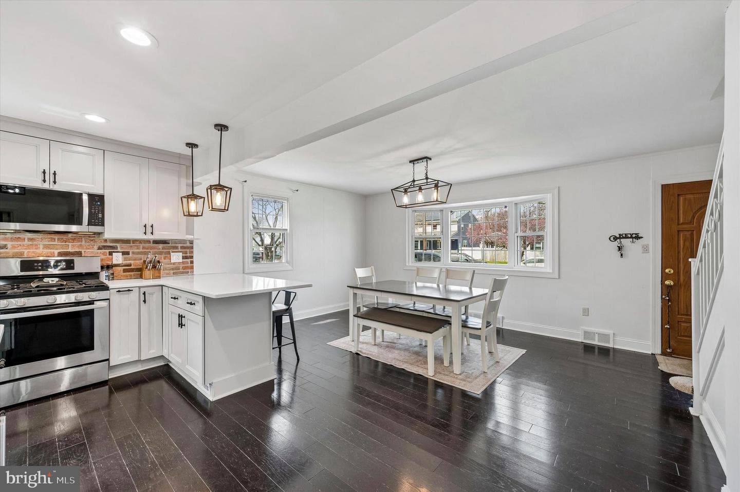 3408 Washington Avenue photo 8