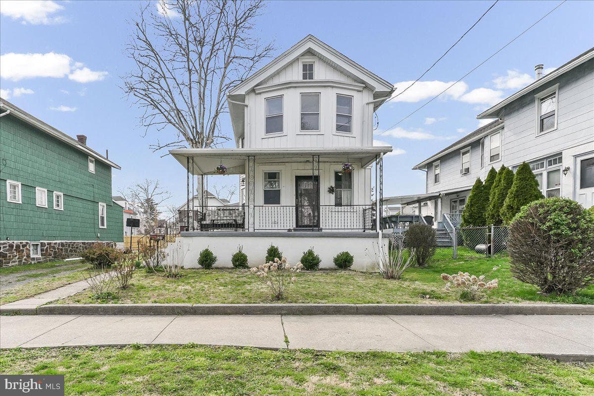 120 Lewis Avenue