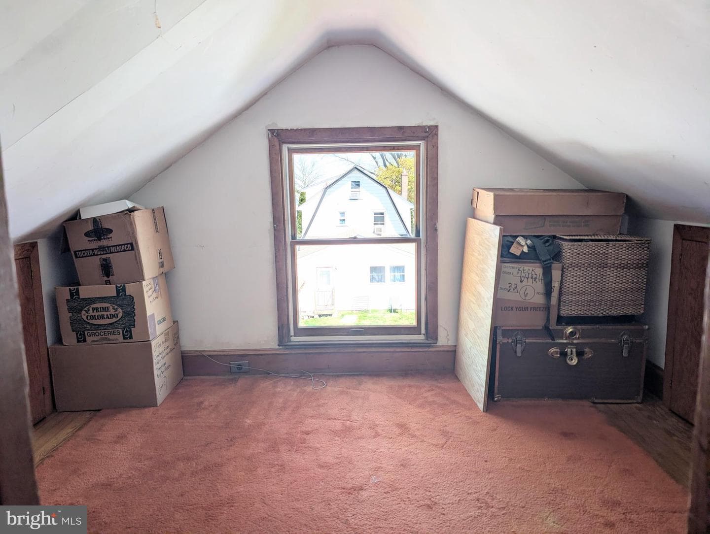 905 Edmonds Avenue photo 24