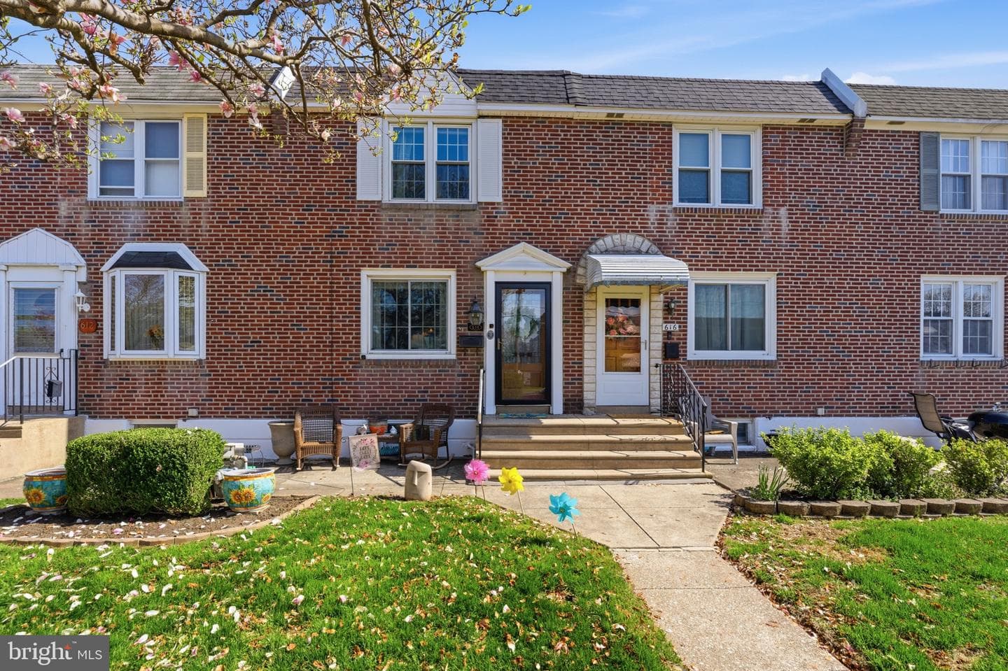 614 Rively Avenue