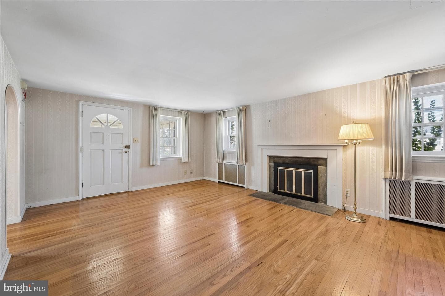 125 S Sproul Road photo 7