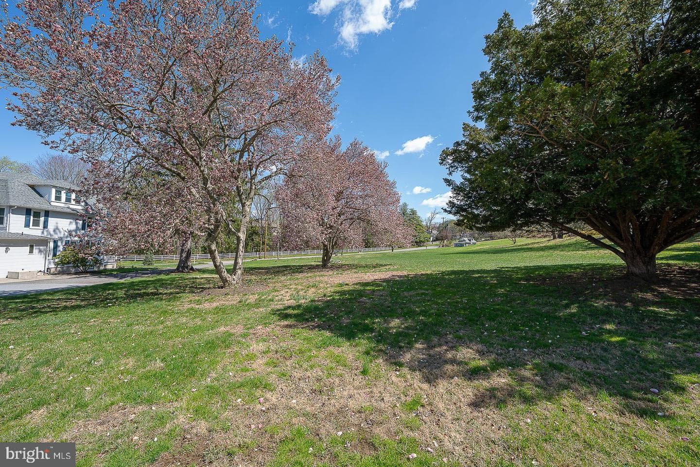 642 Concord Road photo 35